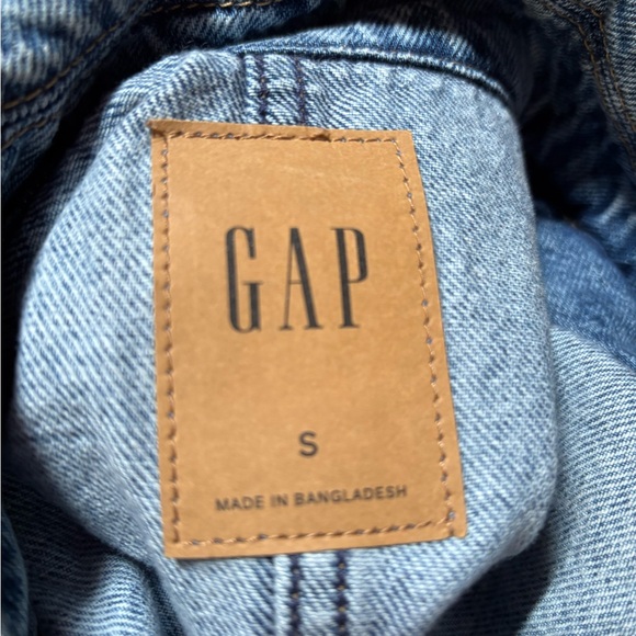 GAP Blue Jean Jacket - Picture 5 of 8